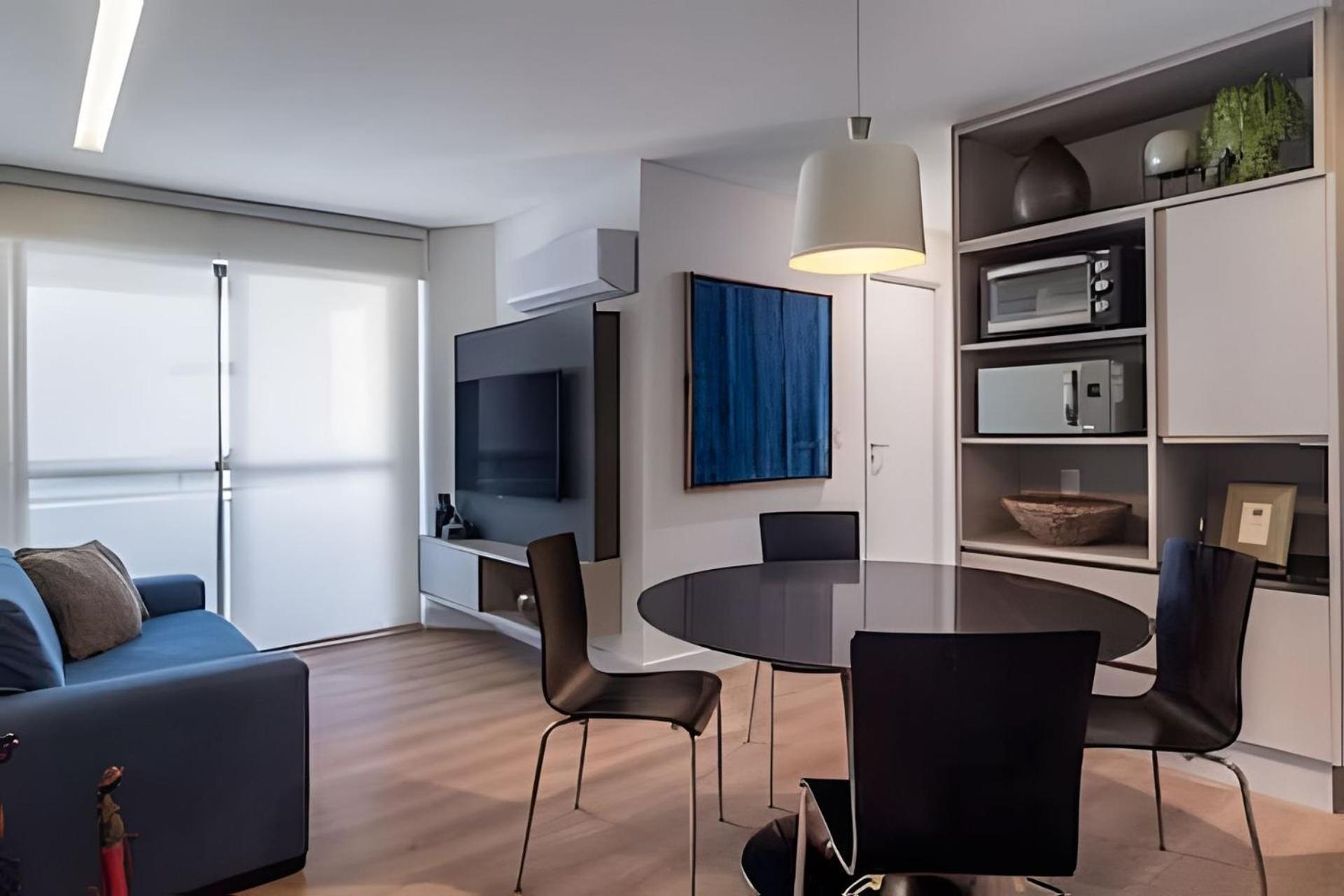 2 Quartos Charme Decorado Piso De Madeira Apartamento *